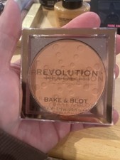 Revolution Bake & Blot In Peach