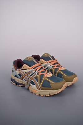 Asics Gel-KAHANA 8 Laufkomfort-Sneaker in Kontrastfarbe