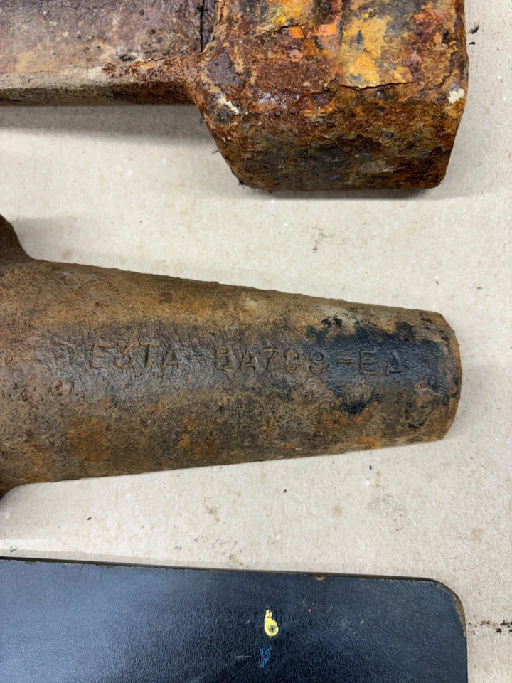 1980 1997 FORD TRUCK VAN F150 F250 F350 OEM LEAF SPRING SPACER BLOCKS 2" 2 PCS O - Image 2 of 4