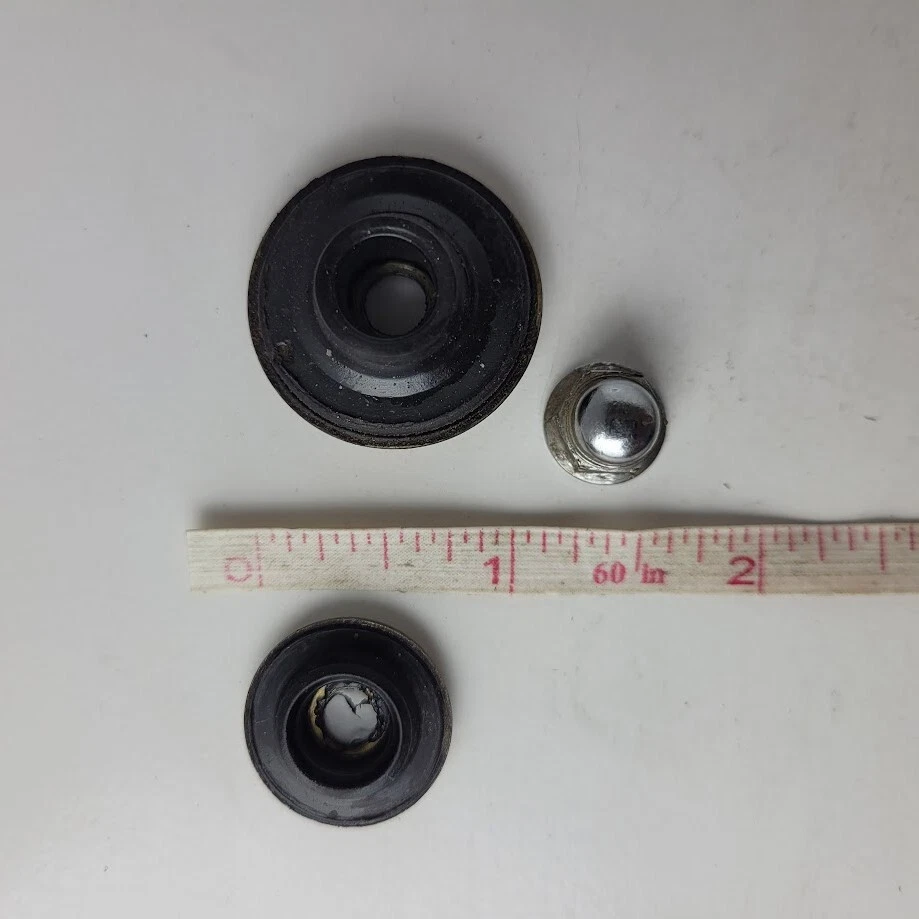 Juego de 4 tuercas de cubierta de válvula Honda Civic 1997 con arandelas OEM Foto 3 de 3