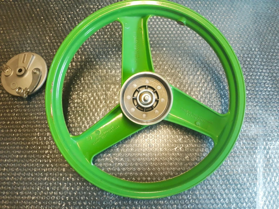 ROUE AVANT 16" ORIGINAL PEUGEOT POUR MOBS PEUGEOT 103 RCX phase2 - Photo 2/4