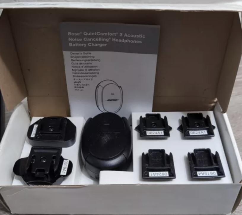 Bose QuietComfort 3 Li-ion Battery Charger QC3 100-240v