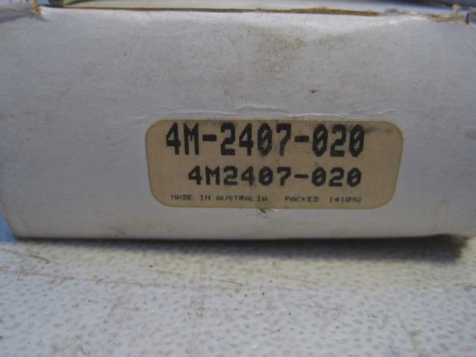 NOS Main Bearings 1968 - 1973 for Triumph TR250/6 +.020 4M2407 (JC B2) - Image 3 of 3