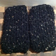Handmade Crochet Wrist-Arm Warmers Fingerless Gloves Black w/Tan Specks M10-44