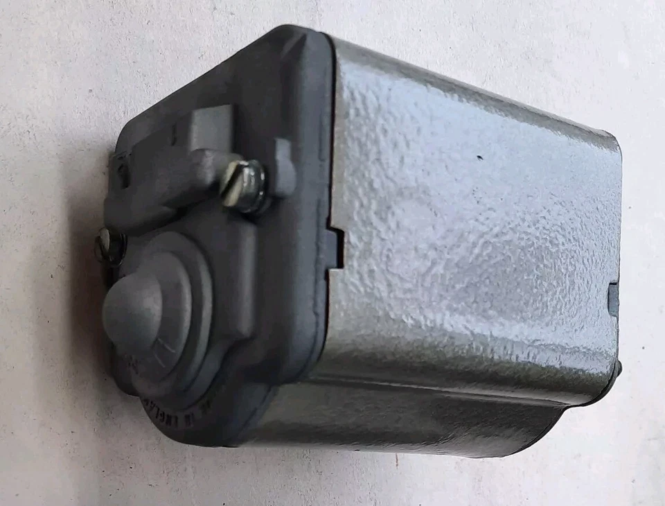 Двигатели вентилятора охлаждения радиатора One Lucas 3 ГМ для Jaguar Lamborghini Ferrari - Изображение 2 из 4