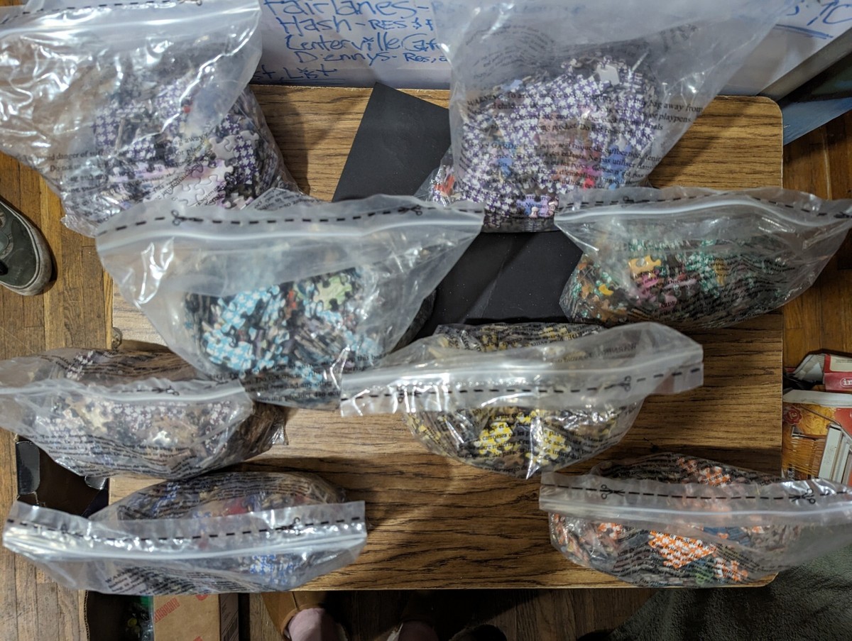 Art Gallery 8 Extra Thick Deluxe Puzzles Set 4800 Pieces. B7 for