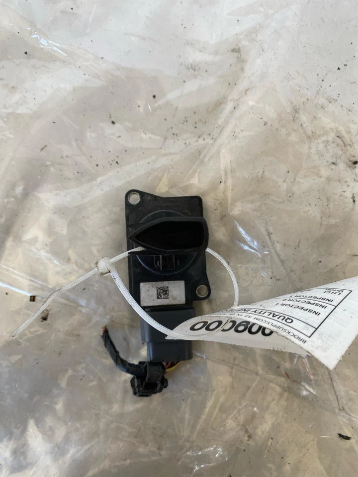 2004 - 2016 MITUSBISHI LANCER RALLIART Air Flow Meter Sensor MAF MR985187 2.4L - Image 4 of 4