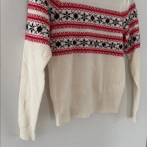 Luxury Charter Club Cashmere Sweater XS Vintage Holiday Pleated Shoulders - Image 4 of 4