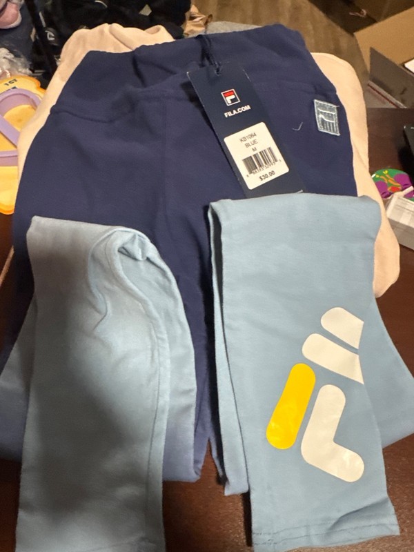 girls medium fila leggings