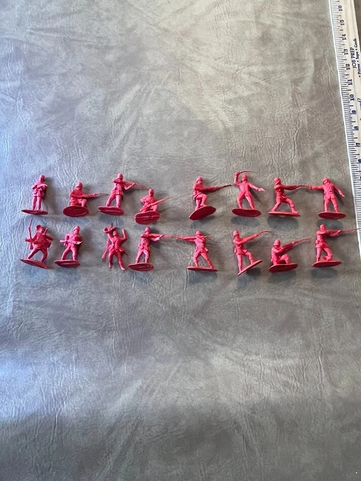 CONTE COLECCIONABLES BRITÁNICO 24 PIES SET 16 FIGURAS ROJO Foto 2 de 4