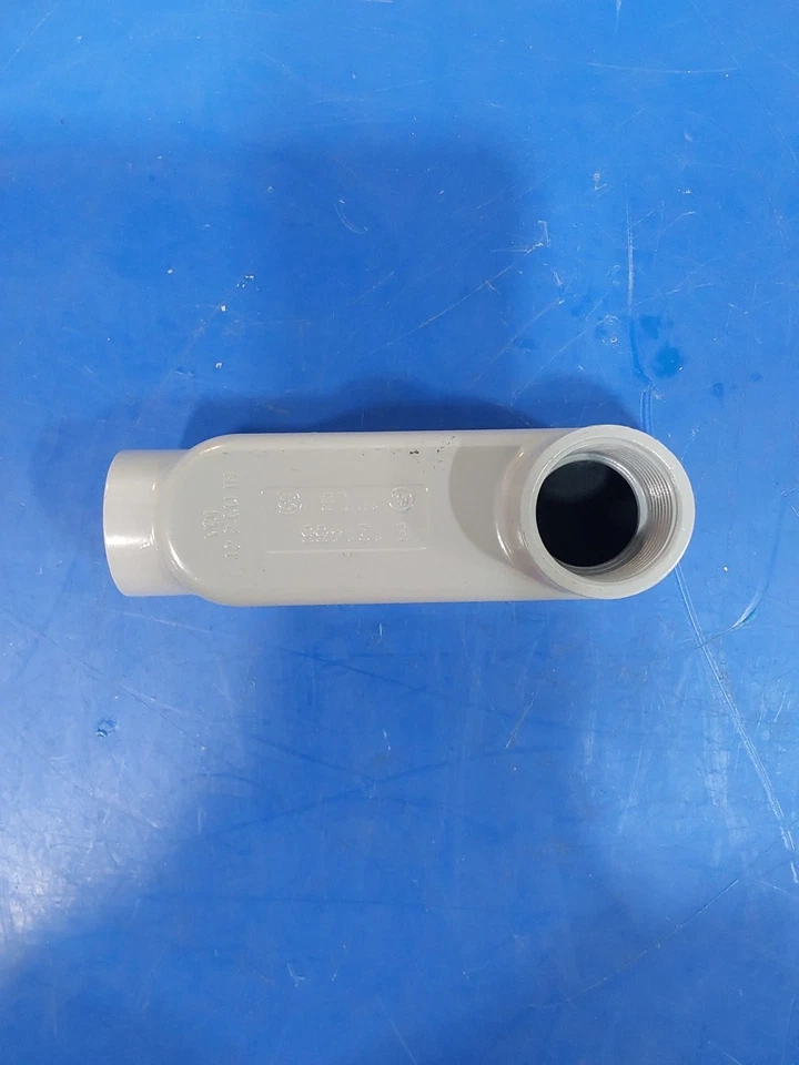 1" Conduit Outlet Body LB Type Threaded Aluminum UL E121488 with Cover  - Image 3 of 4