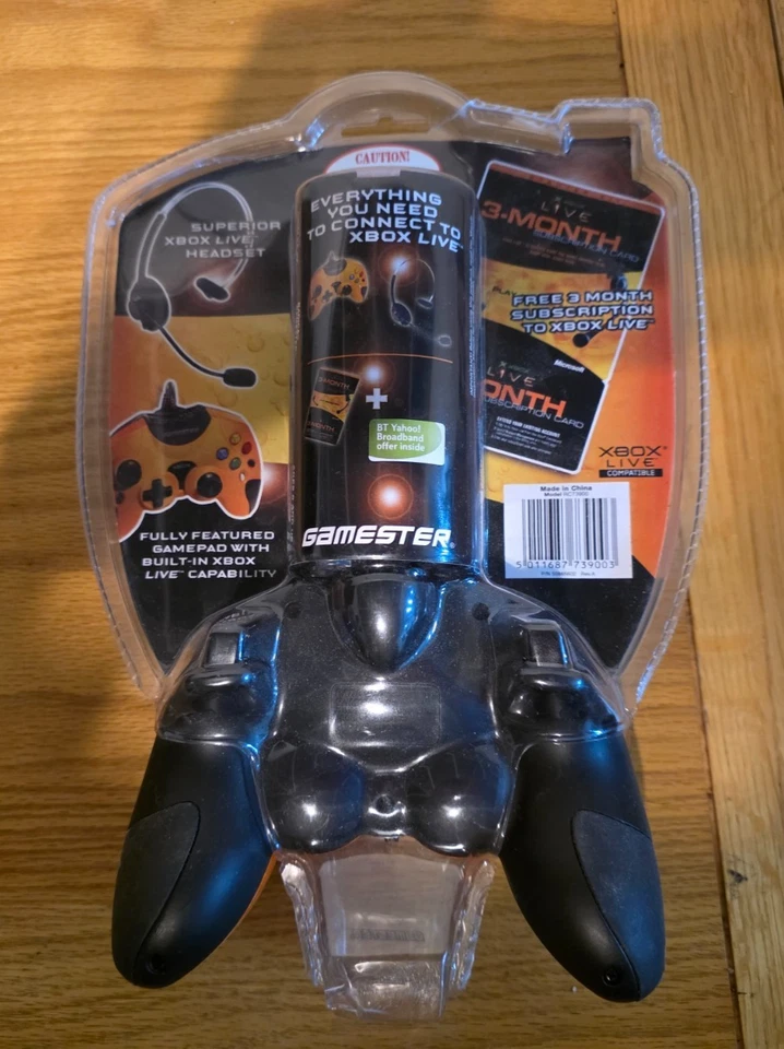Gamester Phoenix Controller with Xbox live headset NOS - Image 3 of 3