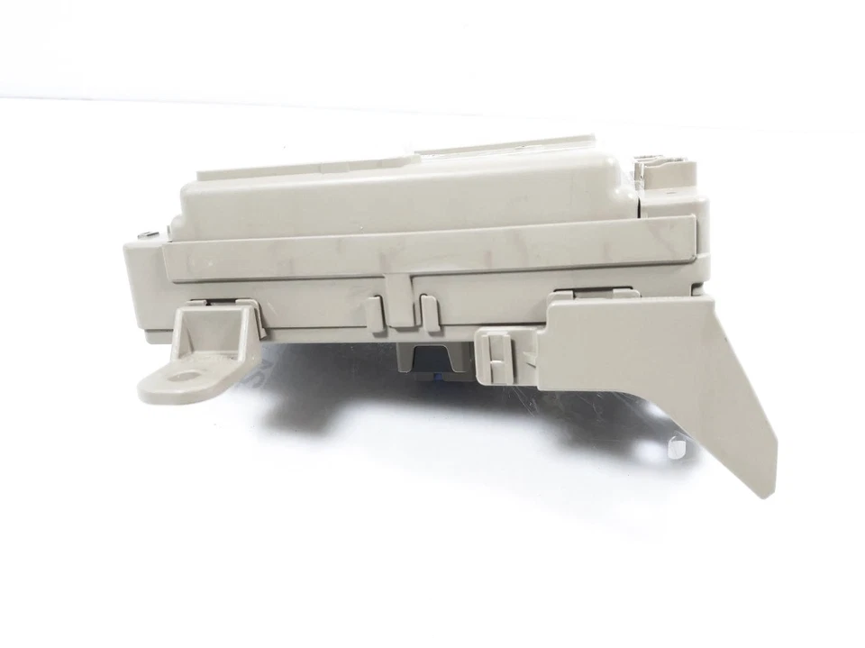 Caixa de fusíveis interna para sala de cabine Subaru Outback 2017 82201Al21b - Imagem 4 de 4