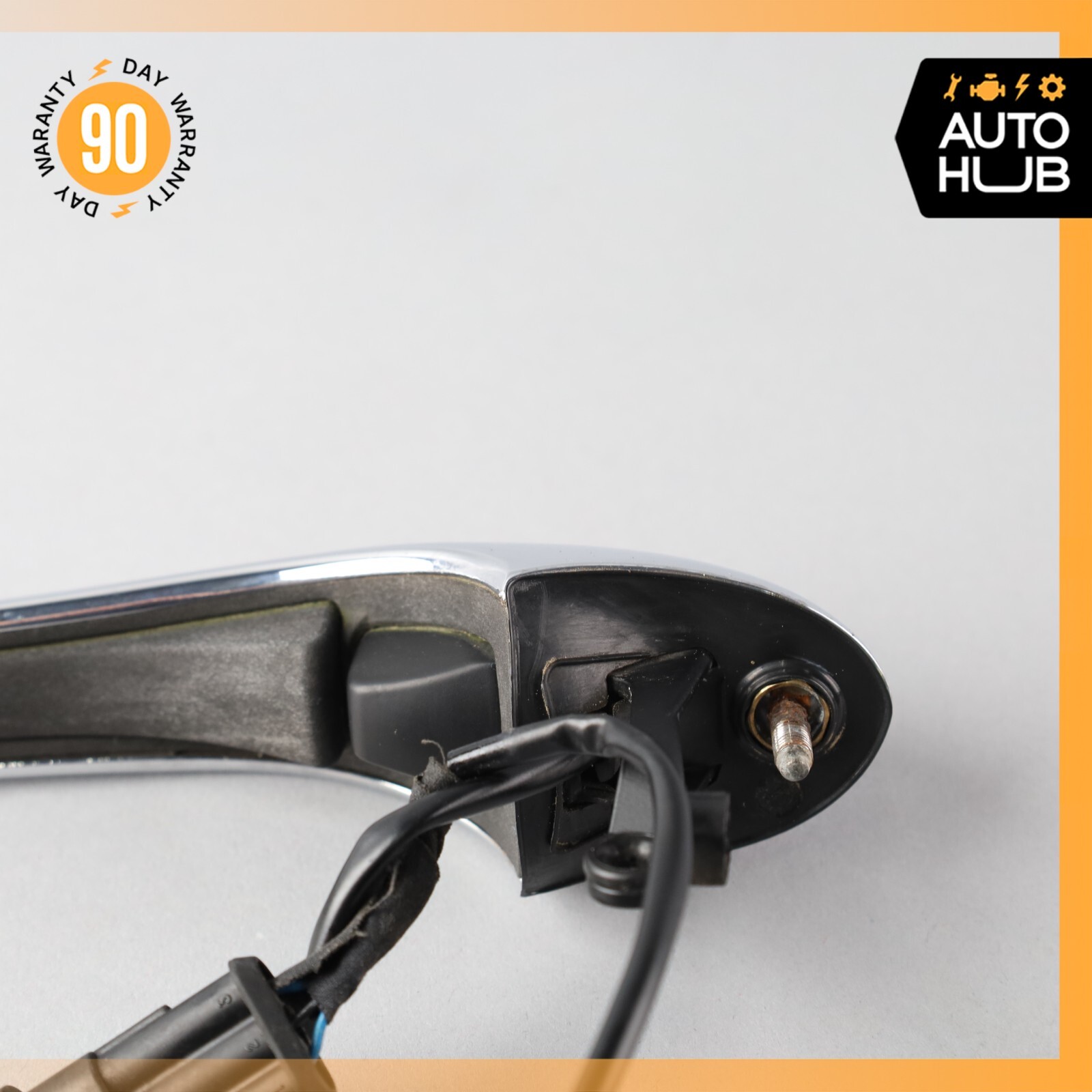 Maserati Quattroporte M139 Rear or Front Right Side Exterior Door Handle OEM 50k