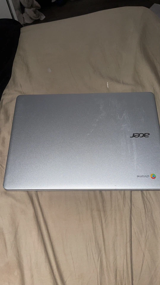 laptop - Image 4 of 4