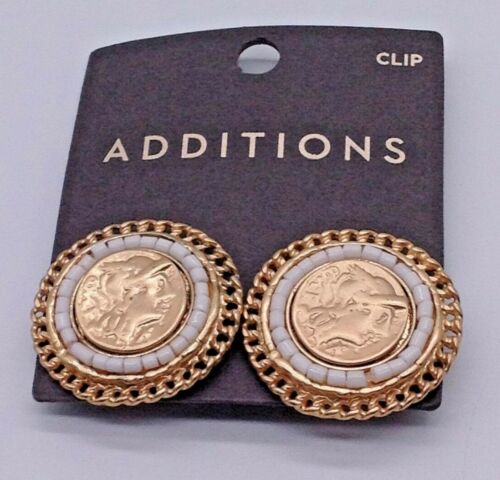 Chico's Gold/white coin Clip earrings  nwts - Afbeelding 1 van 3
