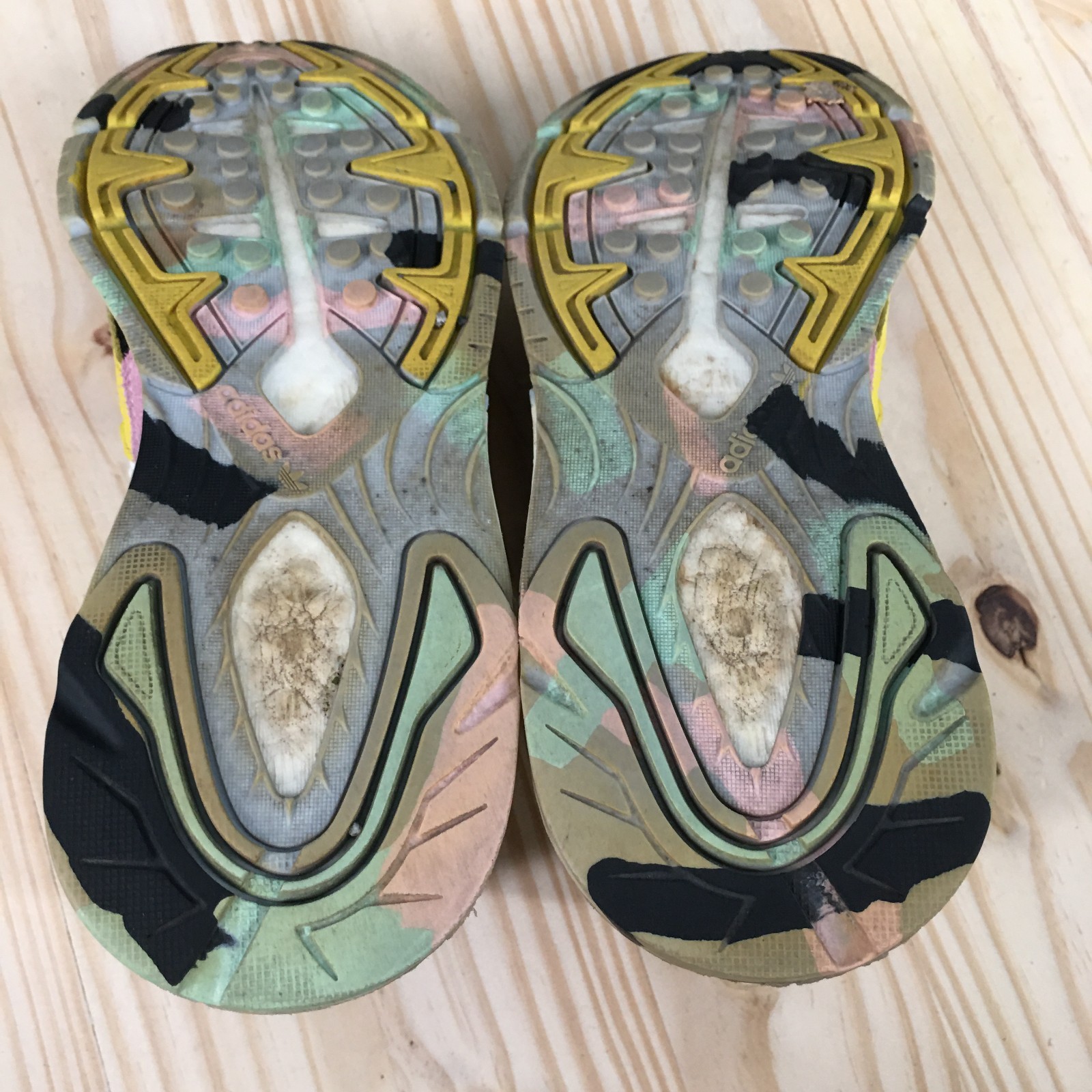 Adidas Shoes Womens 6.5 Originals Tresc Run Multicolor Athletic Sneakers EG4775
