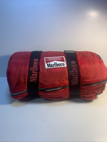 Marlboro Unlimited Gear Sleeping Bag Vintage Red Roll Up Drawstring Bag NEW - Picture 5 of 5