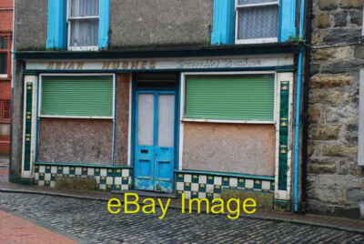 Photo 6x4 Sgwu00c3u00a2r y Farchnad Pwllheli Market Square Brian Hughes c2007