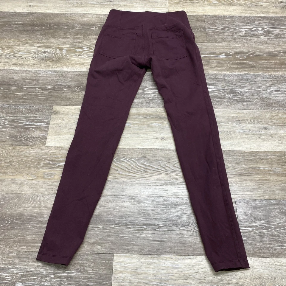 ATHLETA Pierna Ajustada Tiro Medio Borgoña Yoga Leggings Pantalones Para Mujer Talla Pequeña Foto 3 de 4