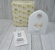 Precious Moments Collector's Club Membership Plaque from 1981 With Box