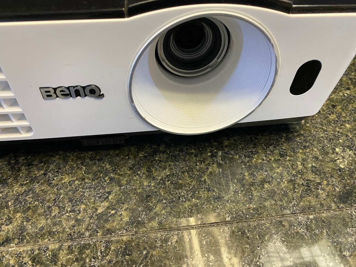 BENQ MX660P DLP Projector 3000 Lumens 3D Ready HDMI EP4227 -522 