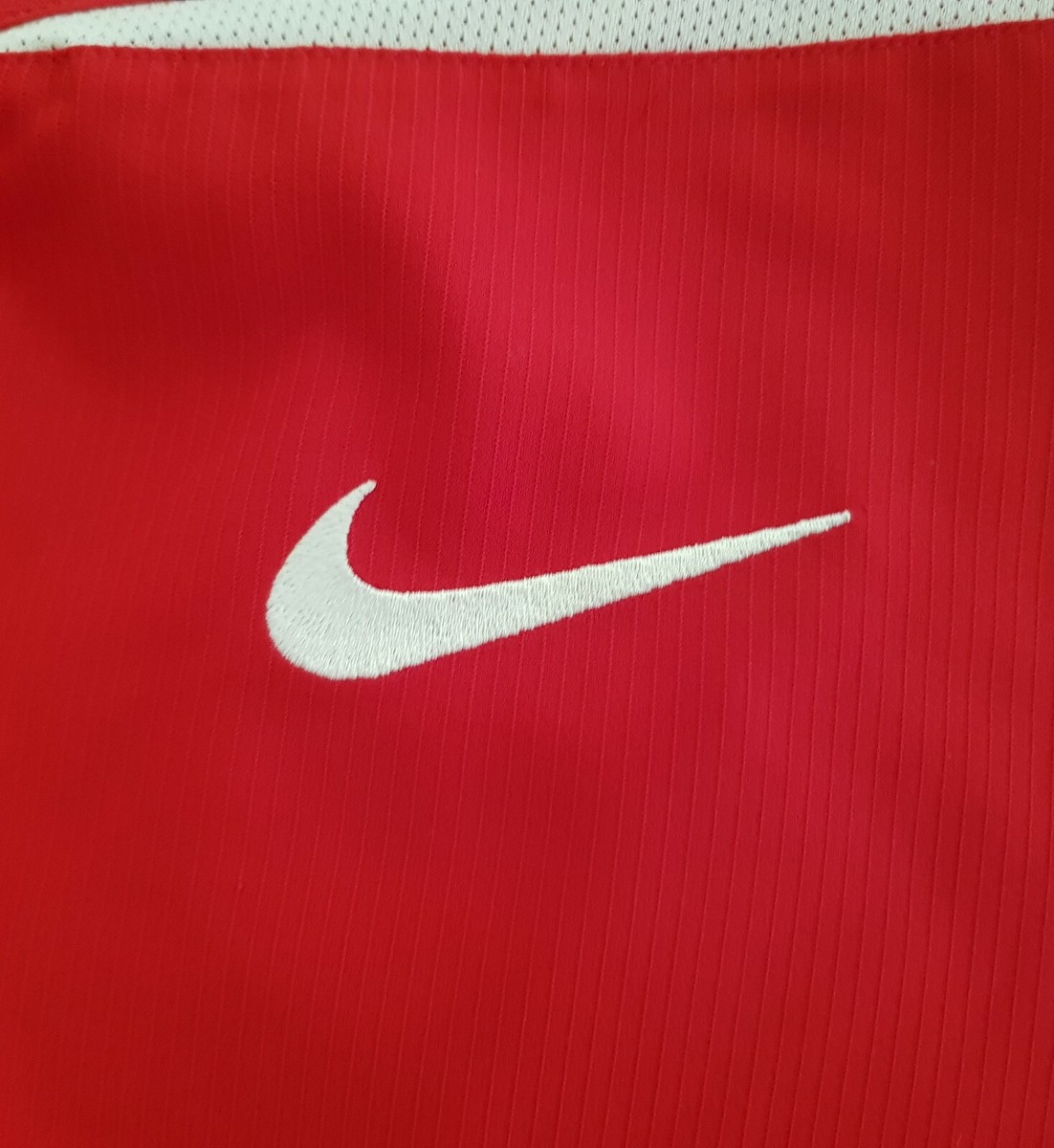 Manchester United 2004 - 2006 Home football Nike shirt #14