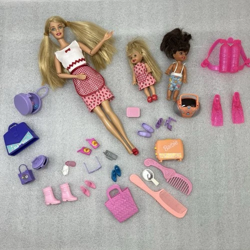 Vintage Barbie & Kelly Doll & Accessories Lots Purse Shoes Toaster Boombox
