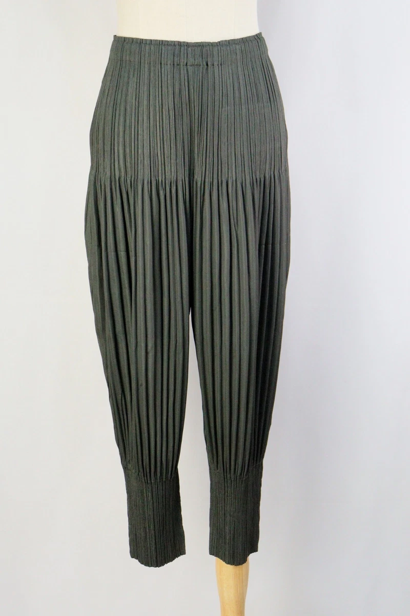 issey miyake pleatsplease spinach サイズ5 発送3/20 issey miyake pleatsplease spinach サイズ5 発送3/20