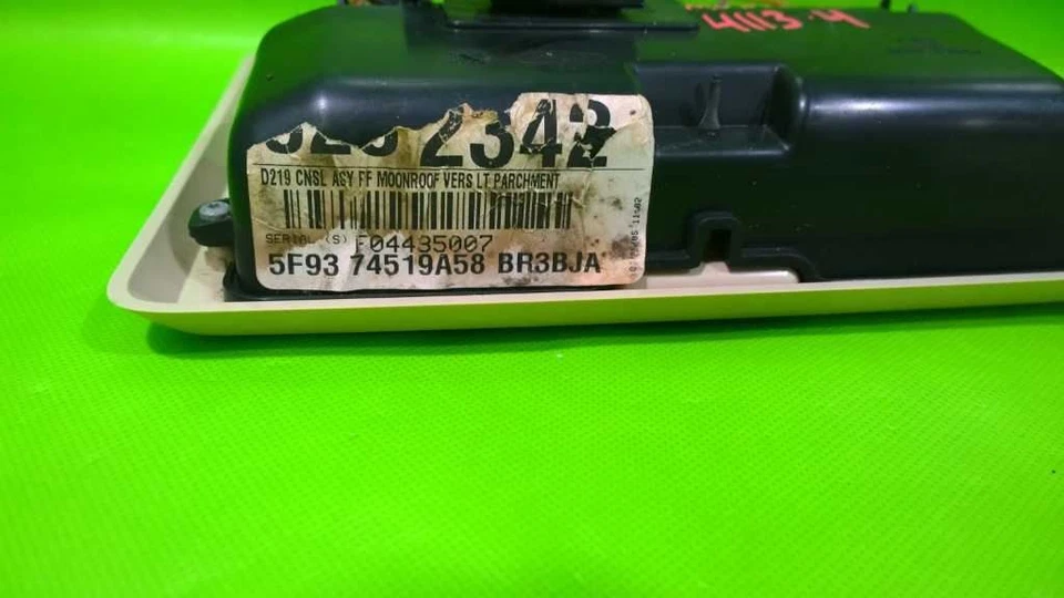 05 06 07 CONSOLA SUPERIOR MONTEGO CON TECHO CORREDIZO OEM 4113-4 Foto 3 de 3