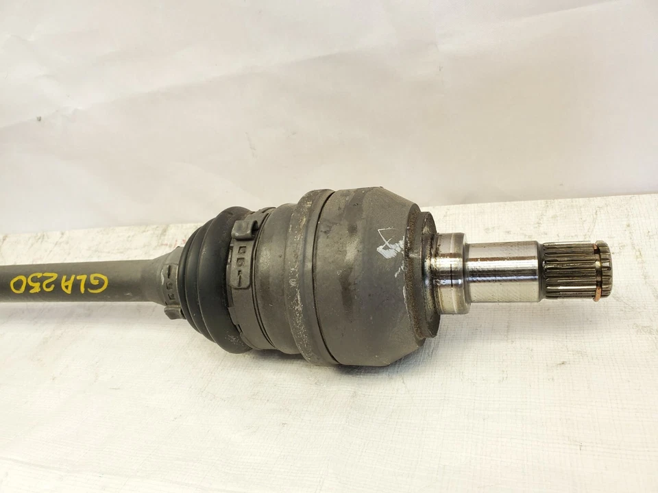 2014-2018 Mercedes GLA250 / CLA250 4Matic, Rear CV Drive Shaft Axle A2463509600 — 第 3/4 张图片
