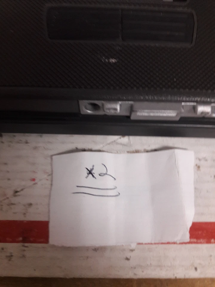 CLOSEOUT Dell Latitude XT2 XFR Core 2 U9600 2GB RAM 128GB SSD Win 7 Office #322 - Image 2 of 4