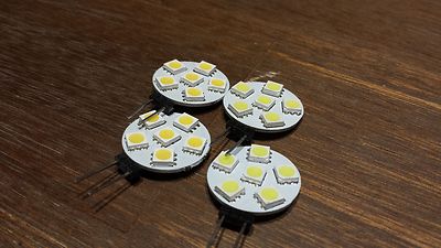 G4 Sockel Scheibe LED 1 Watt mit 6 SMD 12V Lampe Leuchtmittel Birne Halogen Leds