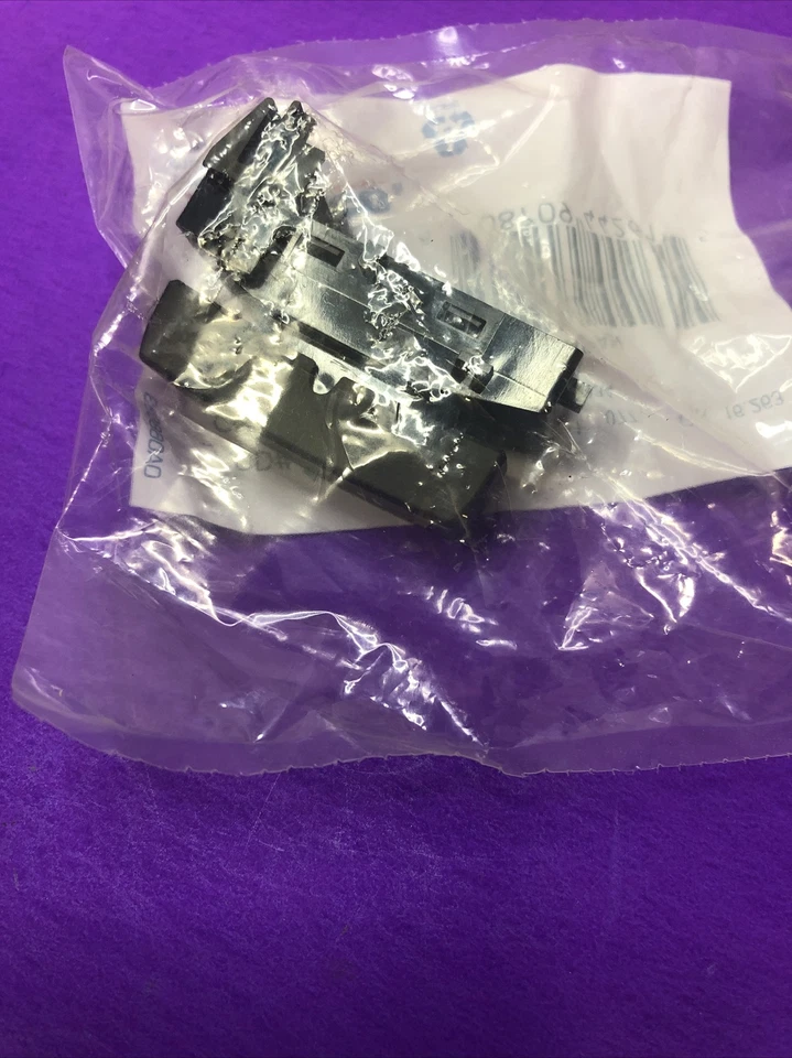 🔥🔥🔥Acdelco GM Door Lock Switch Right 15804094 fits 09-17 Chevrolet Traverse - Image 3 of 4