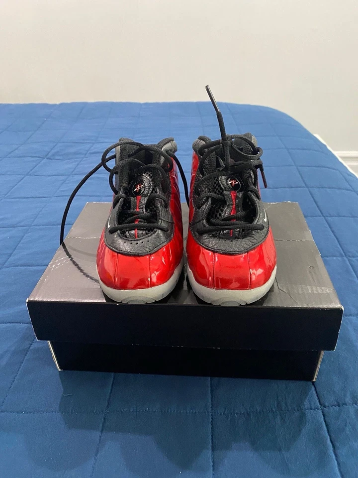 Nike Little Posite Foamposite One Metallic Red (FJ1257-600 BOX Size 10c - Image 3 of 3