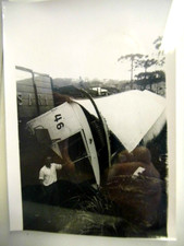 2 Fotos  30er Jahre Zirkus Sarrasani 18 cm x 13 cm Zirkuswagen umgestürzt