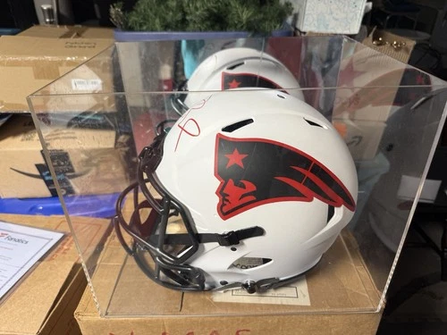 Tom Brady Autographed New England Patriots Helmet Fanatics Authentic