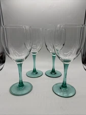 Set Of 4 Vintage Luminarc Aqua Teal Green Wine Glasses 7 1/4” T Made In France