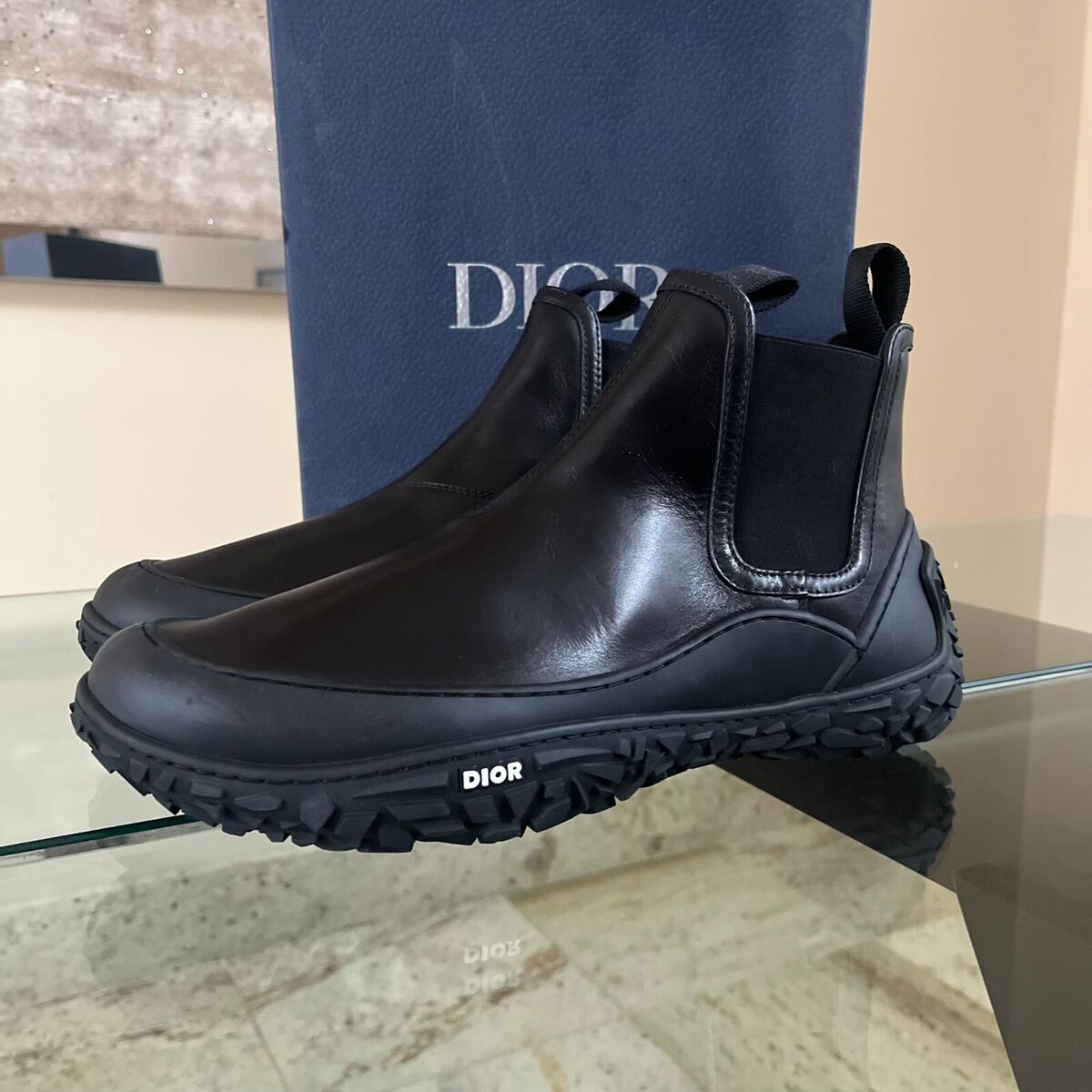 Dior , B28 Horizon Mid Top Boots in Black , BNIB 43.5 | eBay Dior , B28 Horizon Mid Top Boots in Black , BNIB 43.5 | eBay