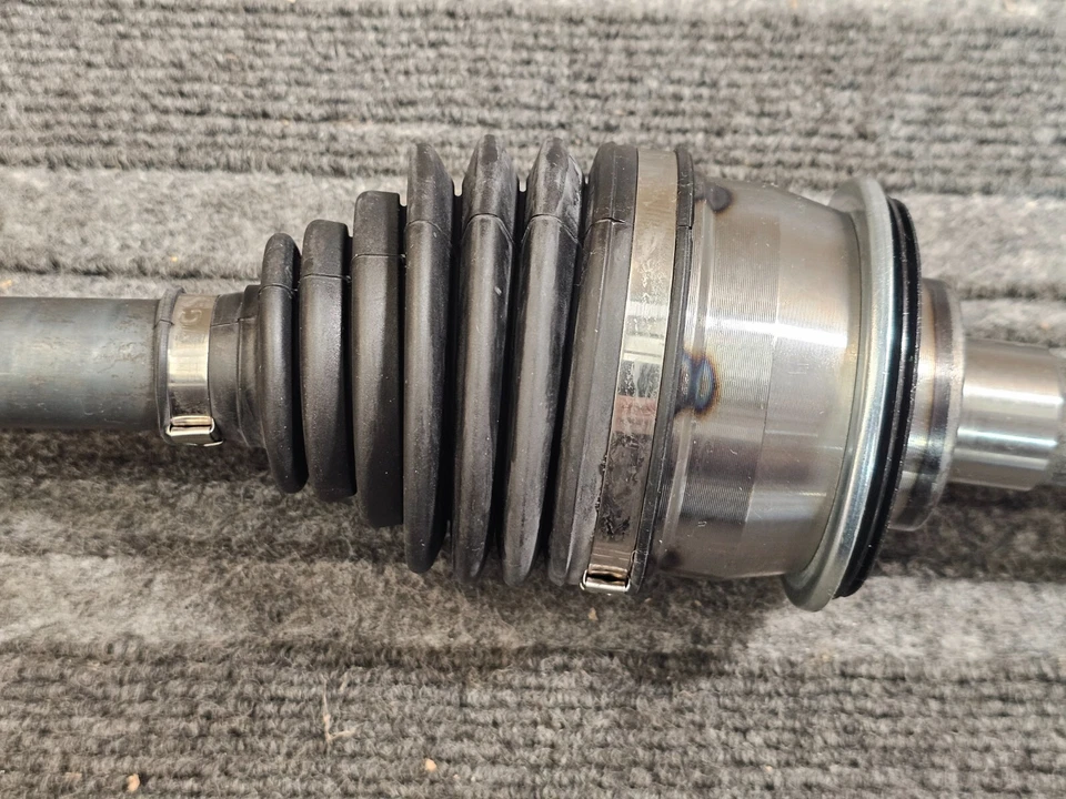 Conjunto de eje CV del lado del conductor delantero GSP NCV68037 para Suzuki Grand Vitara 99-05 Foto 4 de 4