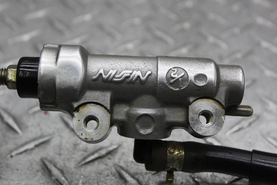 Suzuki RM80 2000 cilindro maestro de freno trasero con depósito 69600-02B40 Foto 3 de 4