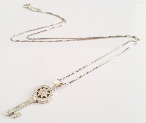 Kabbalah Jewish 925 Sterling Silver zircon Key pendant necklace Israel Made - Picture 2 of 5