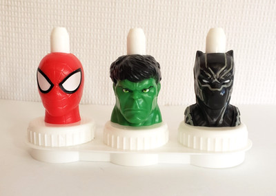 Good 2 Grow Marvel Avengers Spider Man Hulk Black Panther Juice Toppers W/Stand