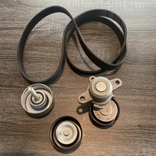 For Nissan Murano Maxima Altima 2007-14 3.5L Drive Belt Tensioner and Pulley Set