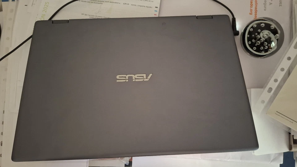 Portátil Asus Vivobook Convertible 2en1  - Imagen 3 de 3