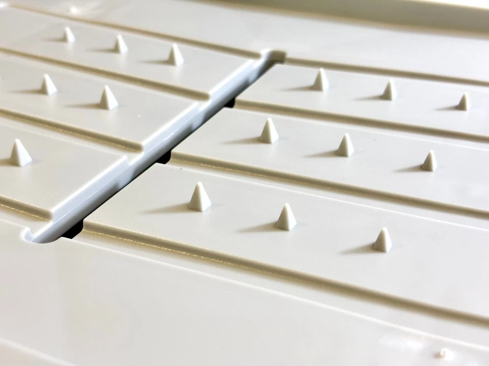 Karving King Meal Prep System Cutting Board w drip tray and spikes to hold meat - Image 4 of 4