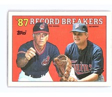1988 Topps Record Breakers Phil Niekro / Joe Niekro #5