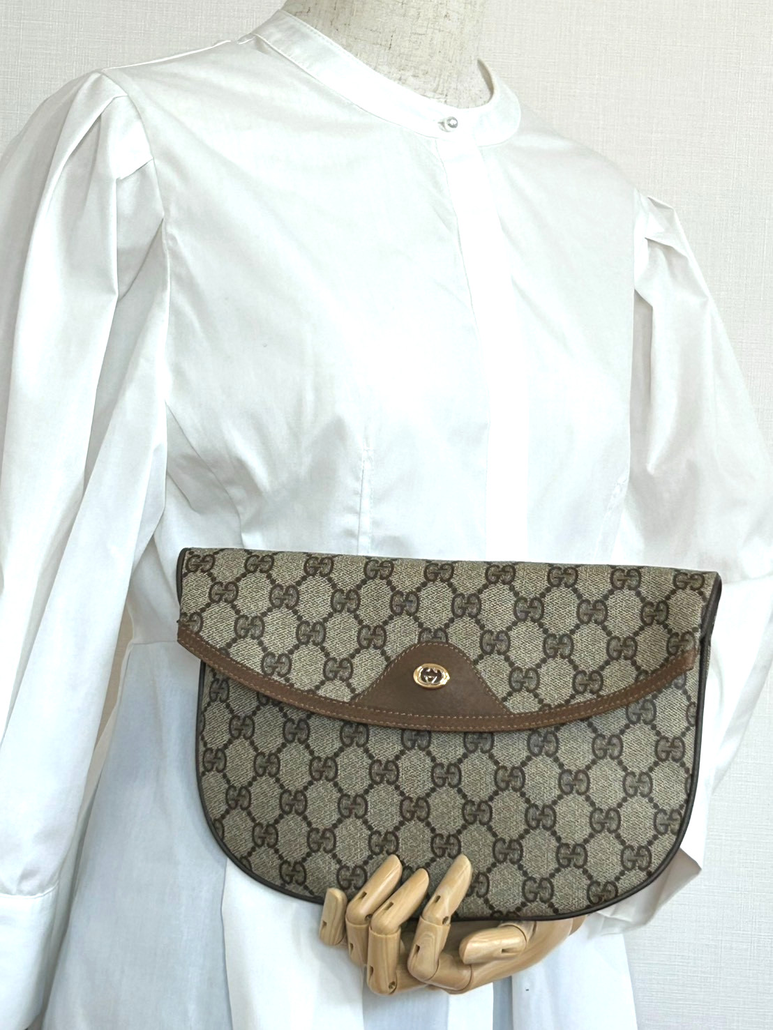 Vintage Gucci Clutch Bag GG Supreme Brown PVC Leather Purse Authentic