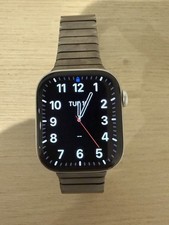 Apple Watch Series 10 GPS 42mm Silver Aluminum Case Natural Link Bracelet