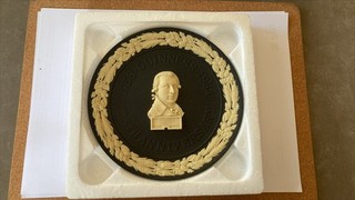 Guinness Wedgewood Jasperware 250th Anniversary Plate with certificate and box